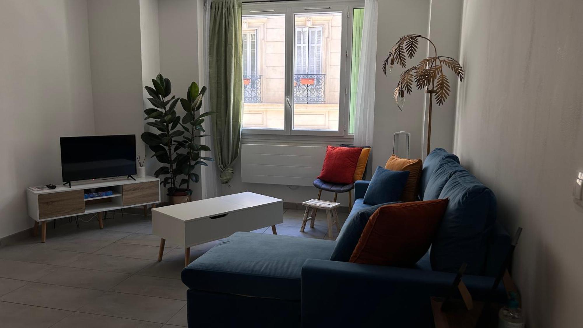 Appartement Pres De La Gare St Charles Marseille Bagian luar foto