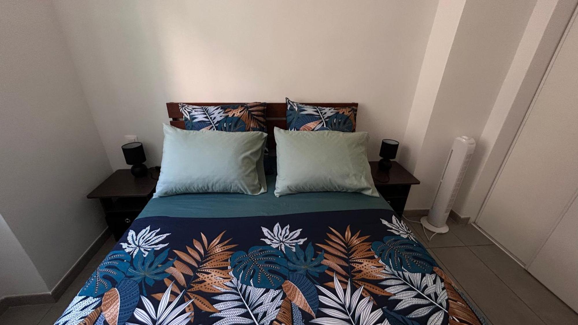 Appartement Pres De La Gare St Charles Marseille Bagian luar foto