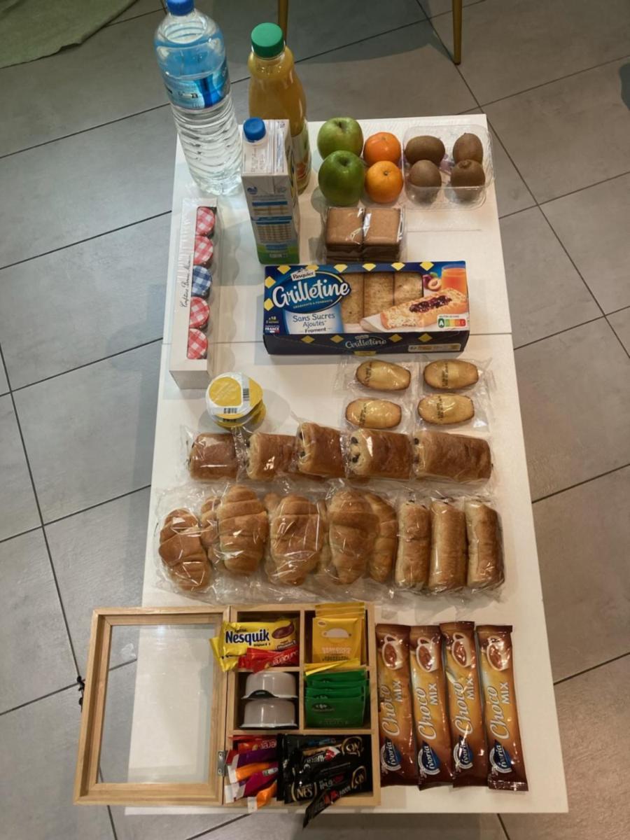 Appartement Pres De La Gare St Charles Marseille Bagian luar foto